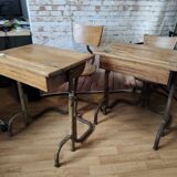 Old and reglable school puputre