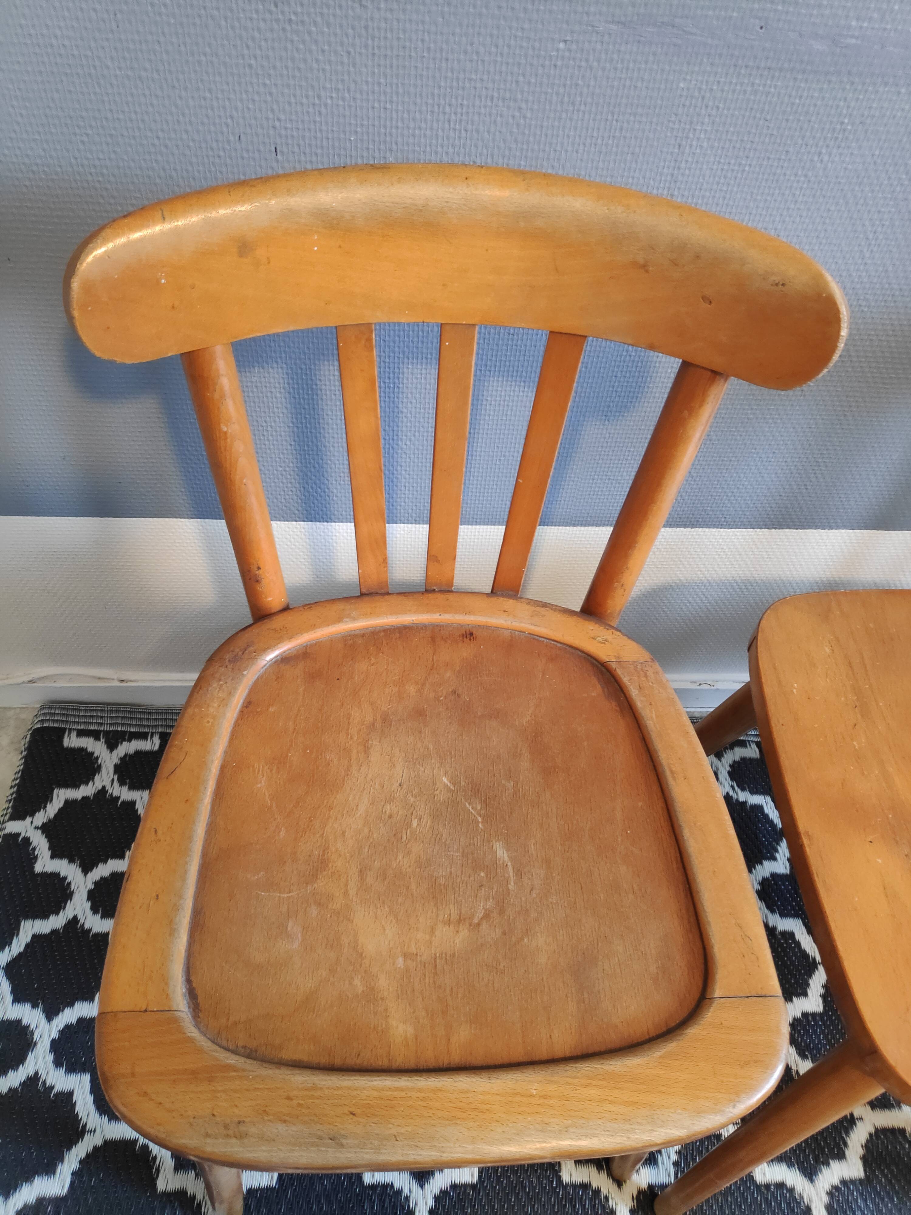 Chairs and stool stamped Luterma varnished wood