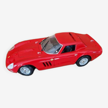 Guiloy G.Gold edition - Ferrari GTO (1964) red - Scale 1/18 - Reference 67525
