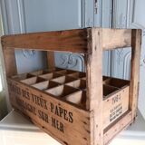 Wooden bottle locker box