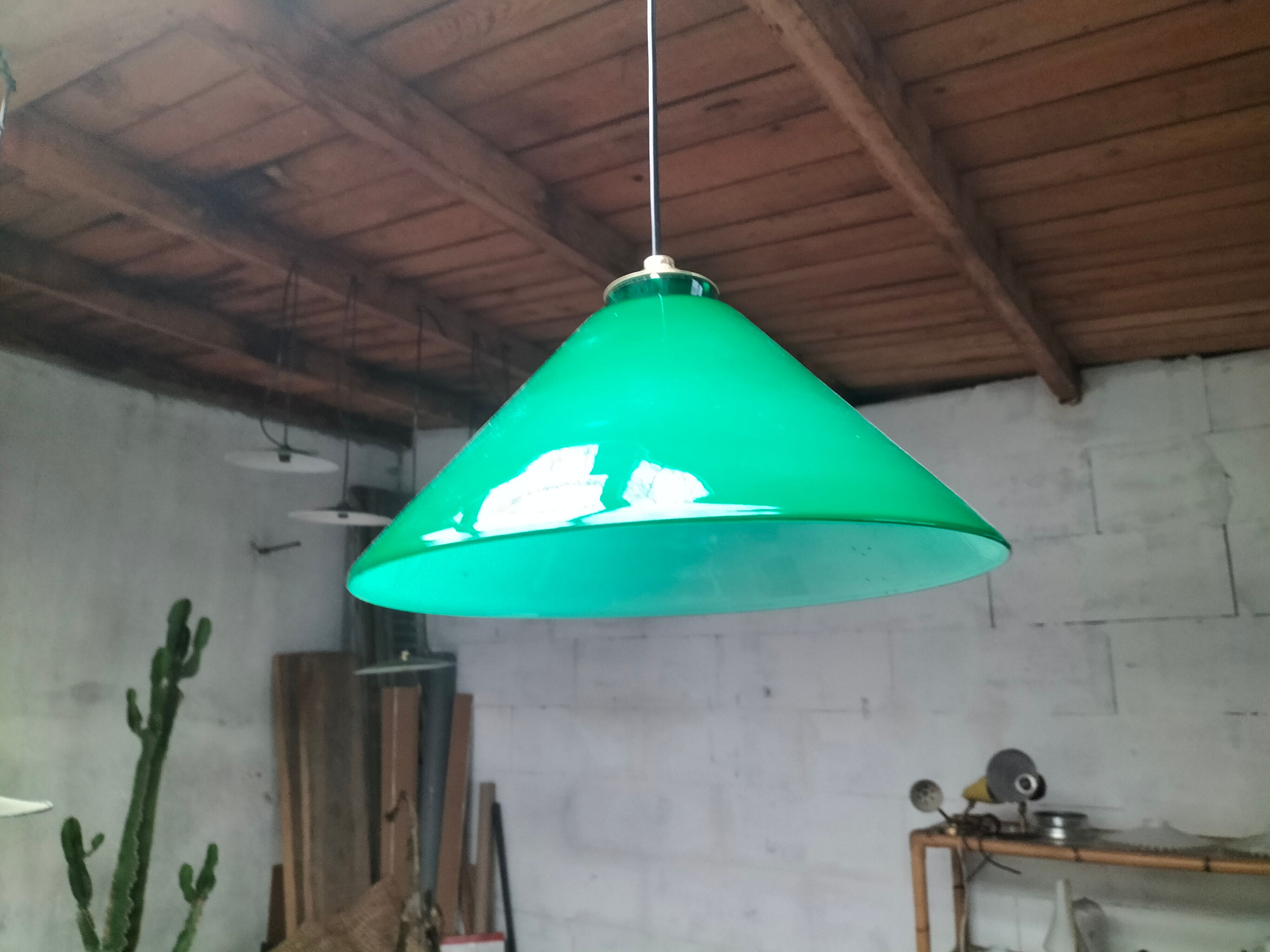 Pendant light green opaline cone