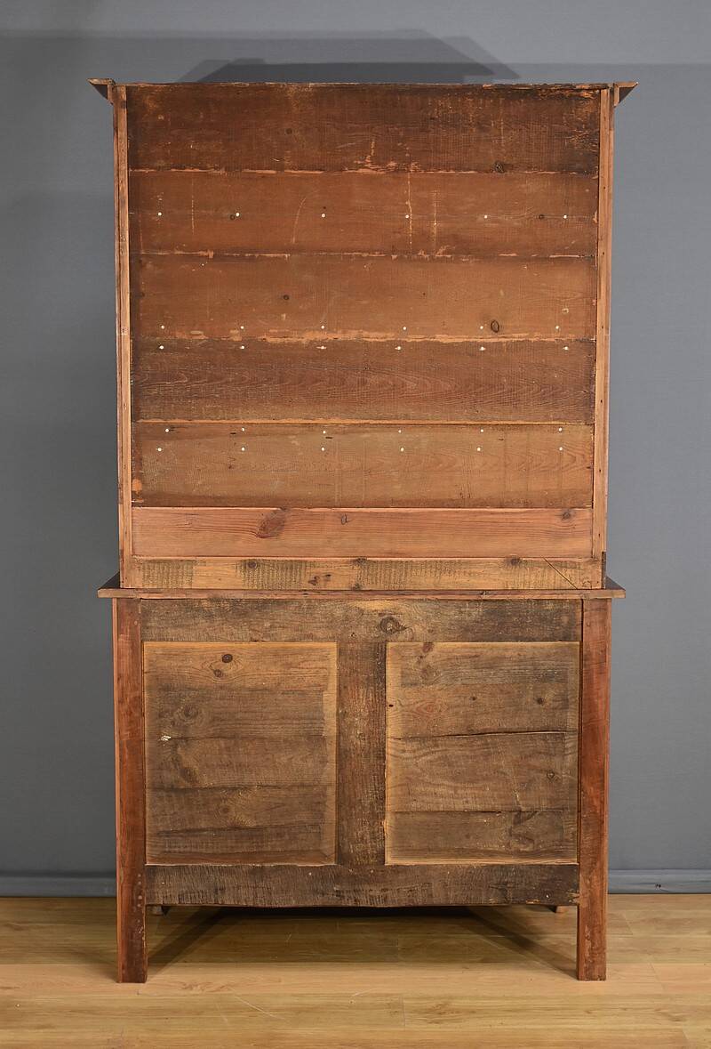Louis XV style blond cherry wood sideboard – mid-19th century
