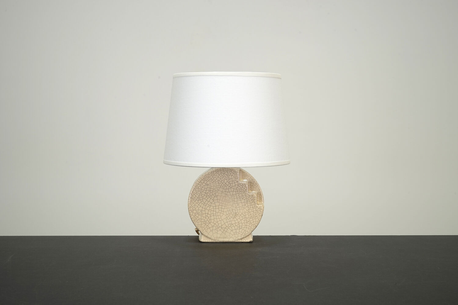 Lampe Art déco à gradins en céramique craquélée vers 1930