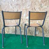 Chaises d’écolier