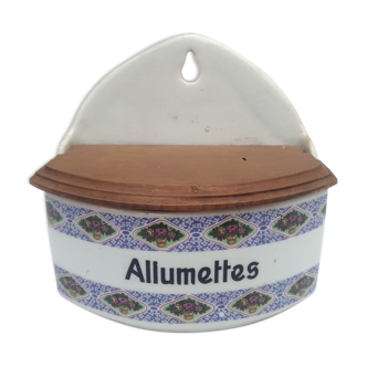 Boite d'allumettes en porcelaine