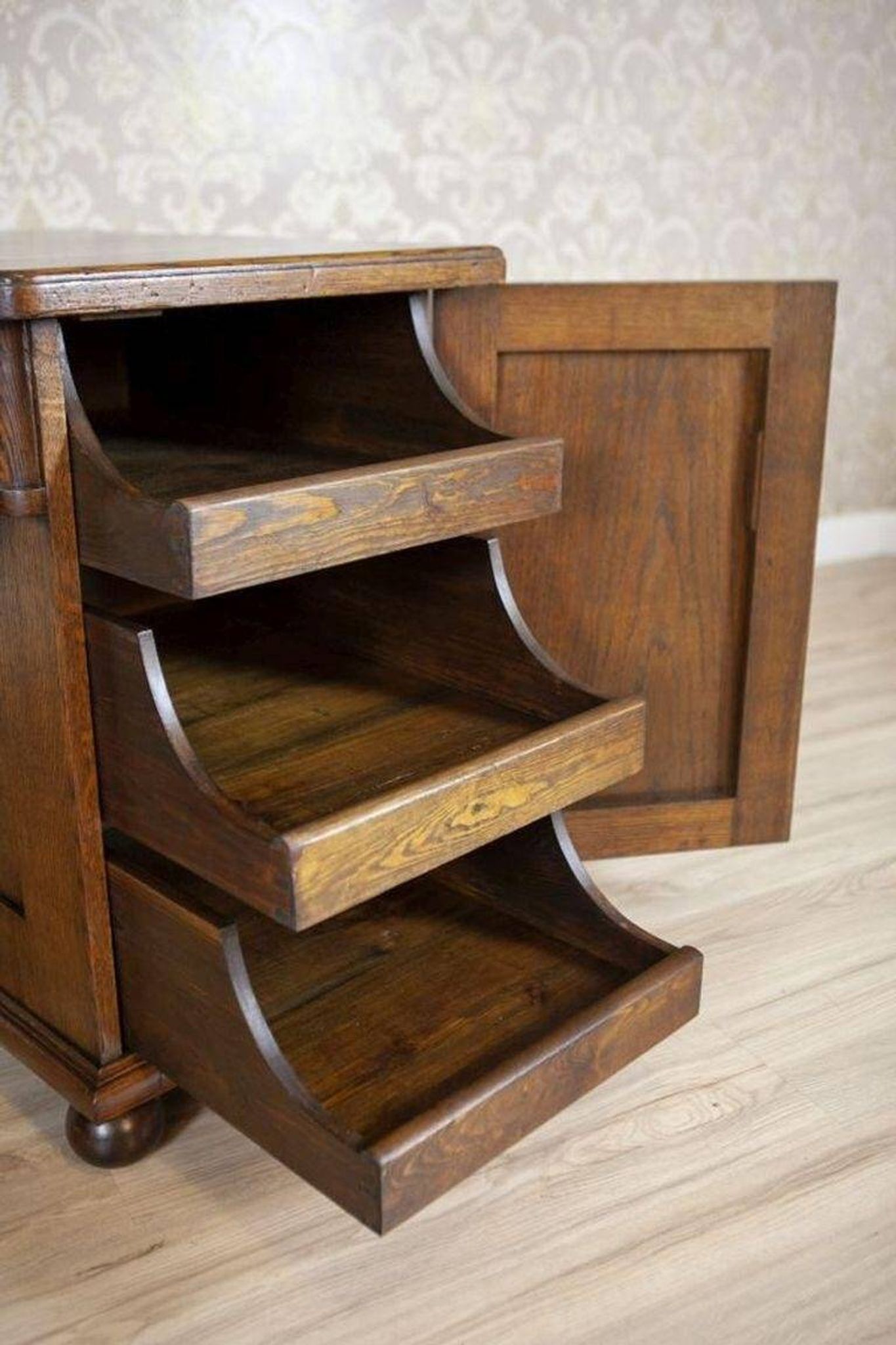 Bureau exécutif en chêne, années 1930