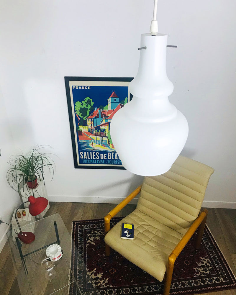 Opaline pendant light