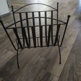Magazine holder