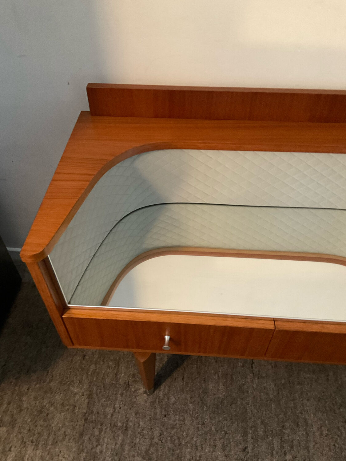 Enfilade Scandinavian tv cabinet of the 60s in teak