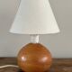 Lampe boule en bois, abat-jour en tissu, années 80