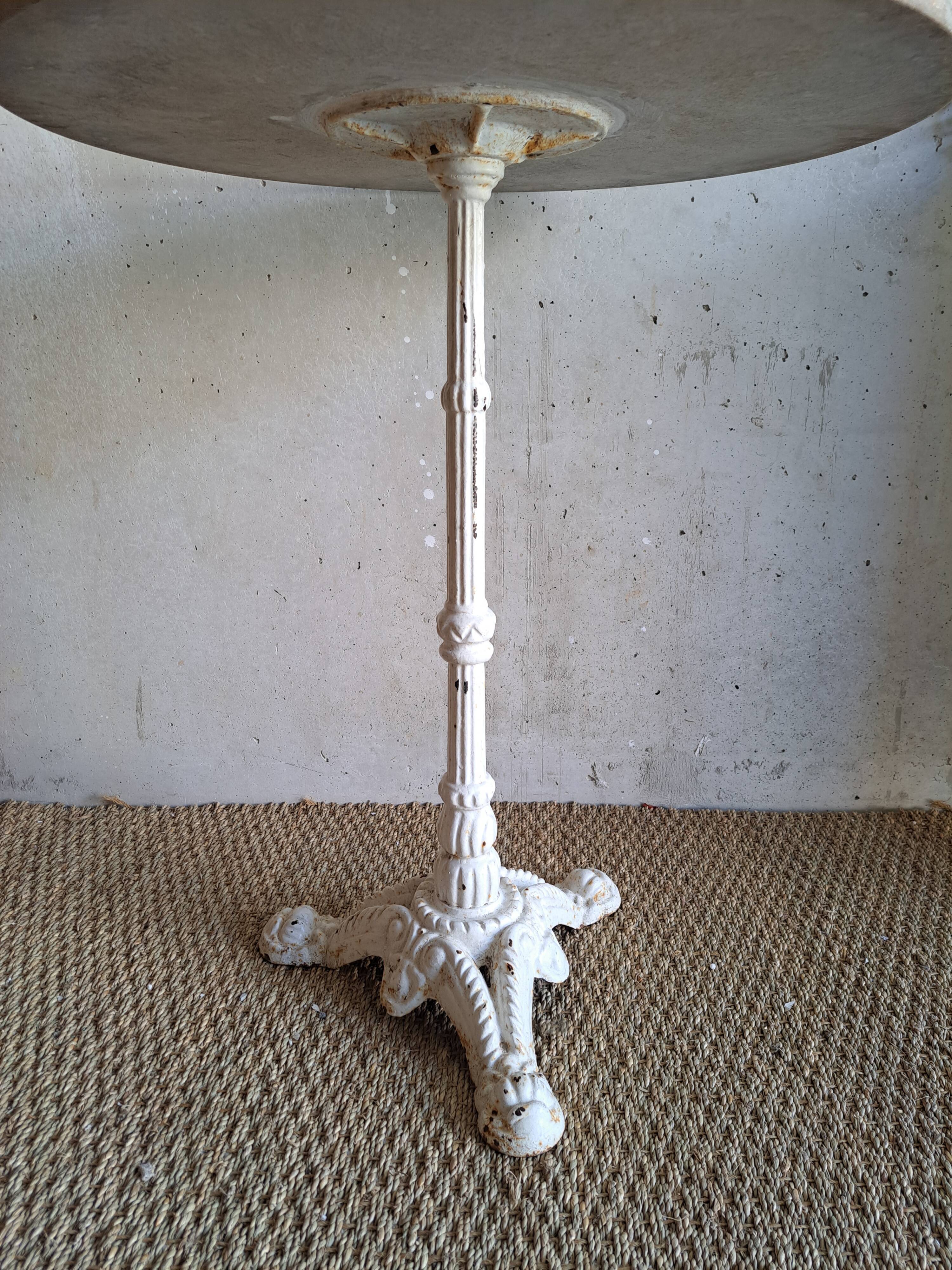 Table bistrot ronde en marbre