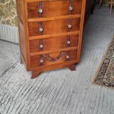 Chiffonier