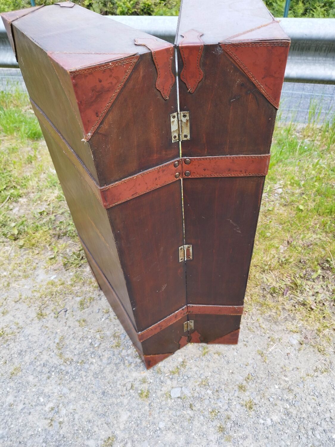 Furniture trunk wood coffee table shelves library suitcase
