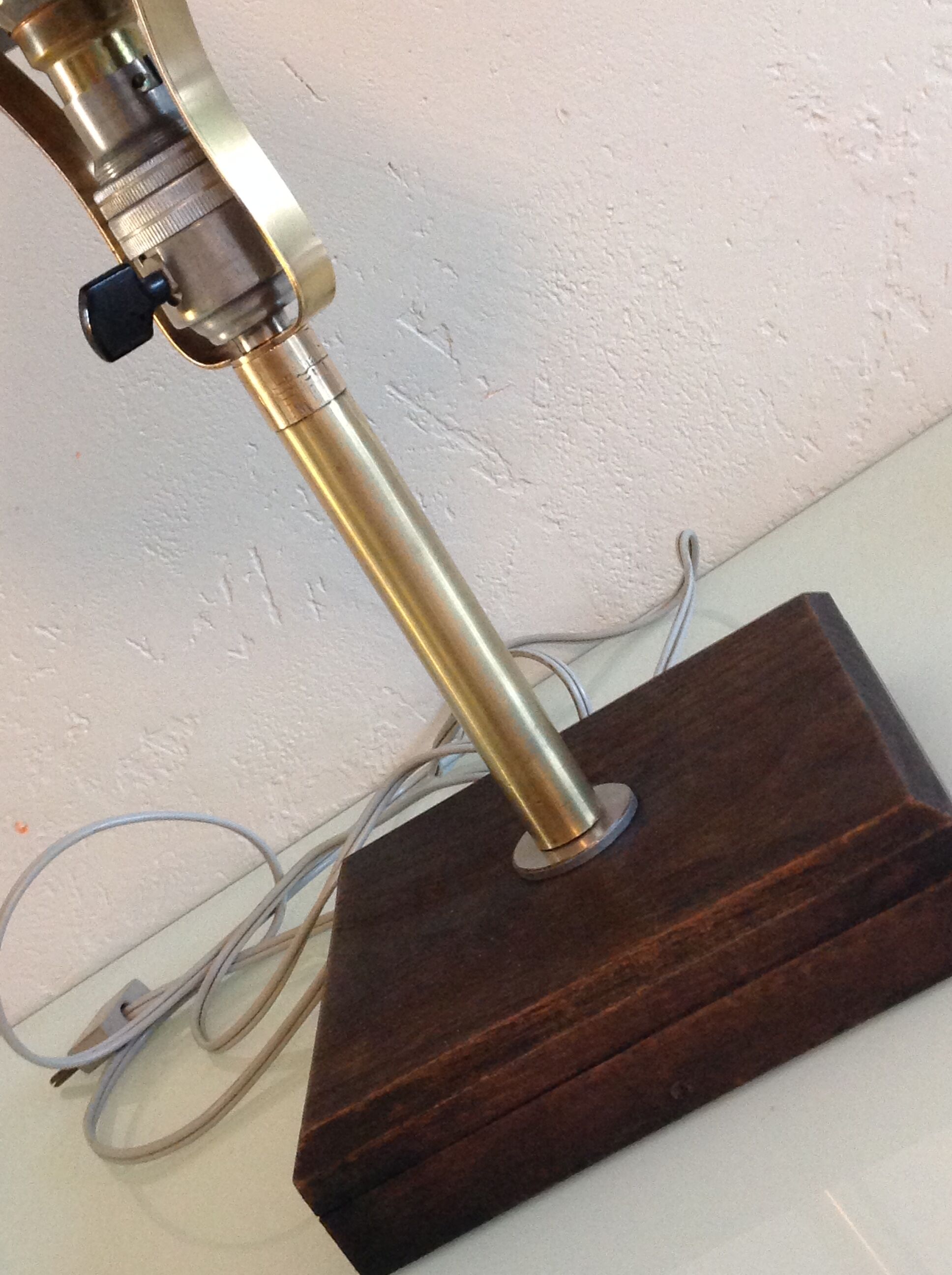 Lamp 40-50 years