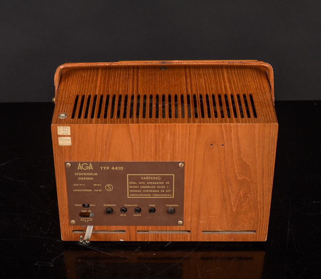 Vitage TV AGA 1960 TEAK Cabinet