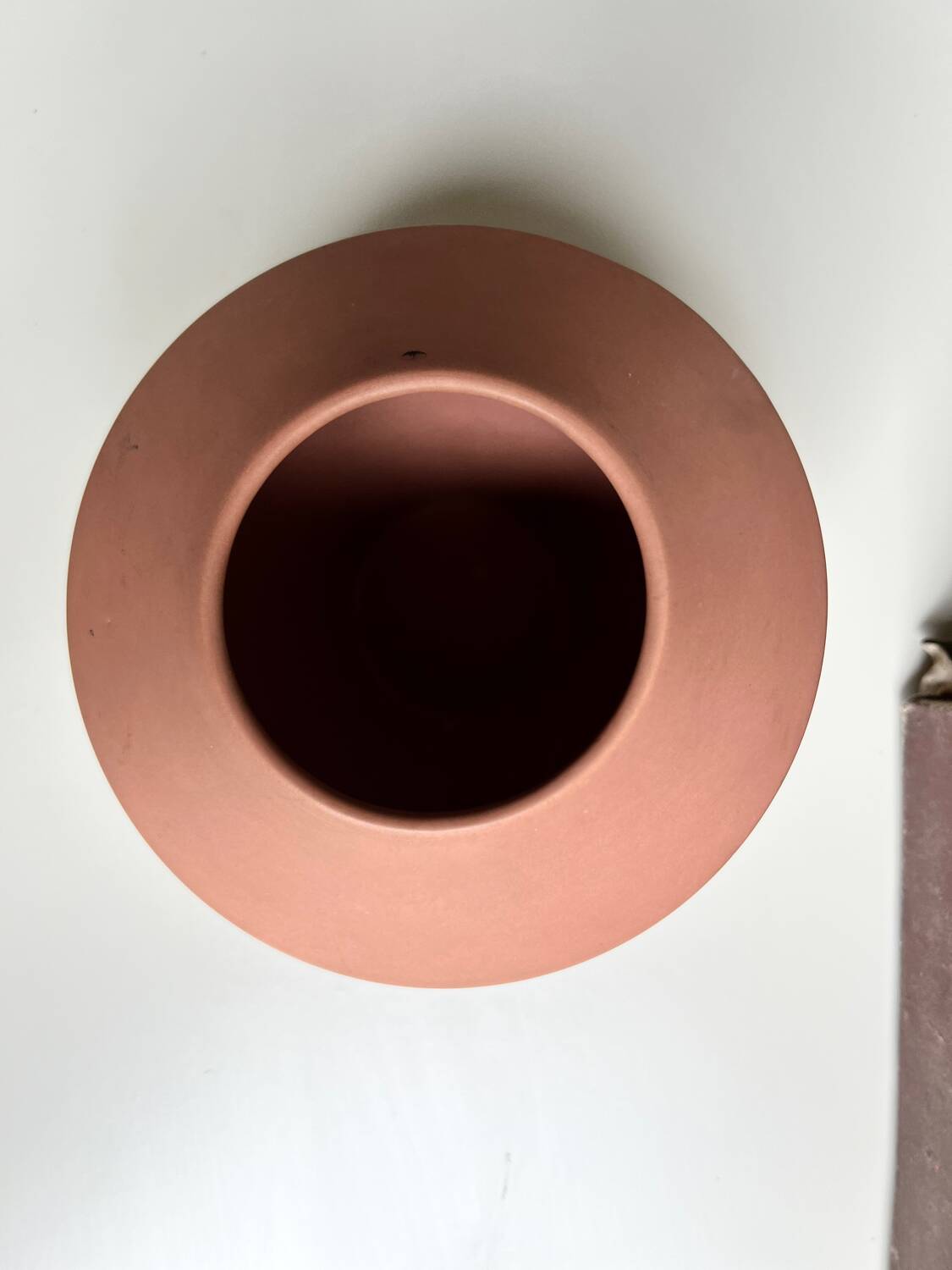 Sculptural vase in matte nude ceramic, Asa design 1980.