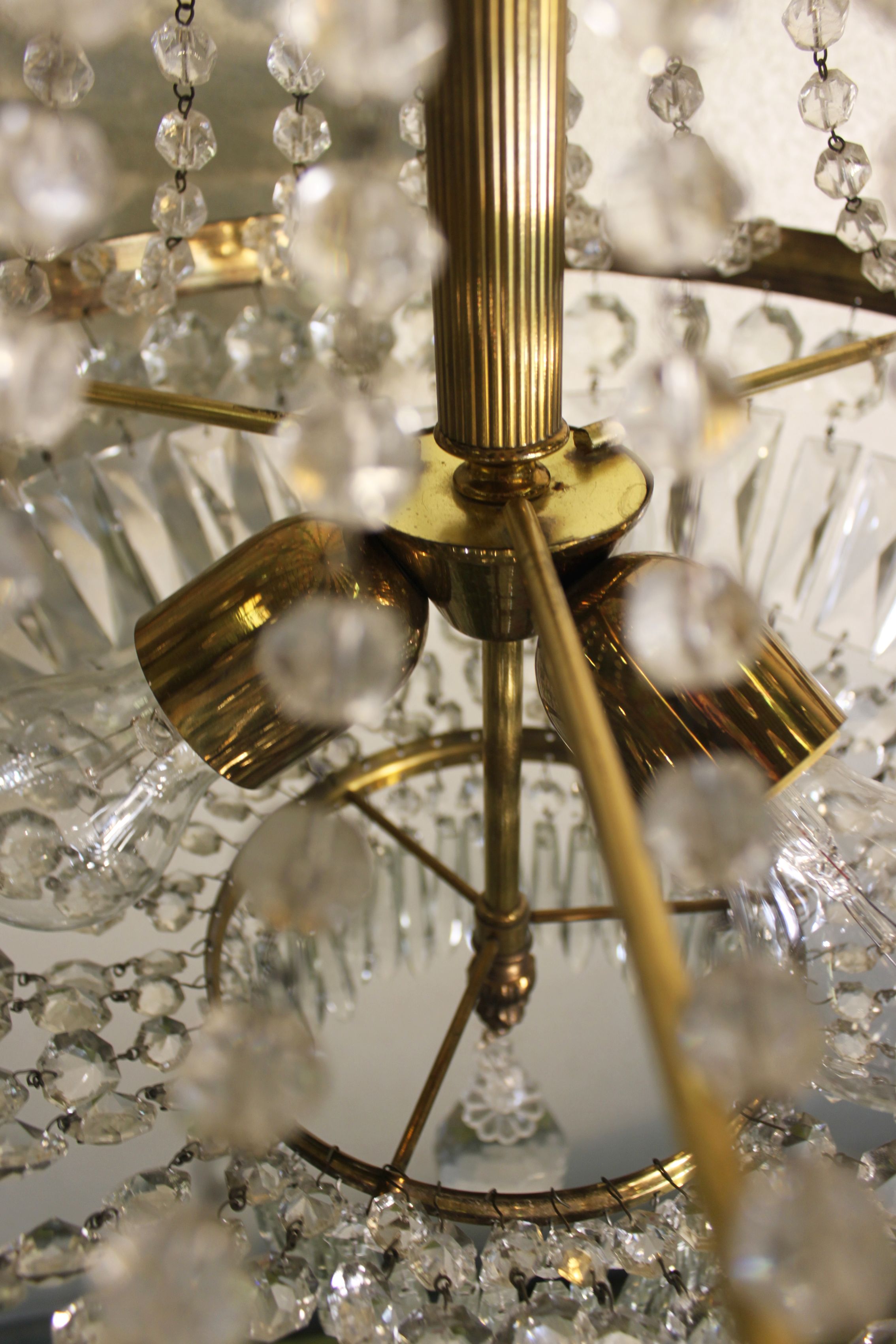 Chandelier basket empire style