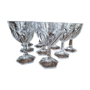 Lot de 9 verres à vin
