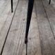 Fauteuil vintage en skaï et pieds métal