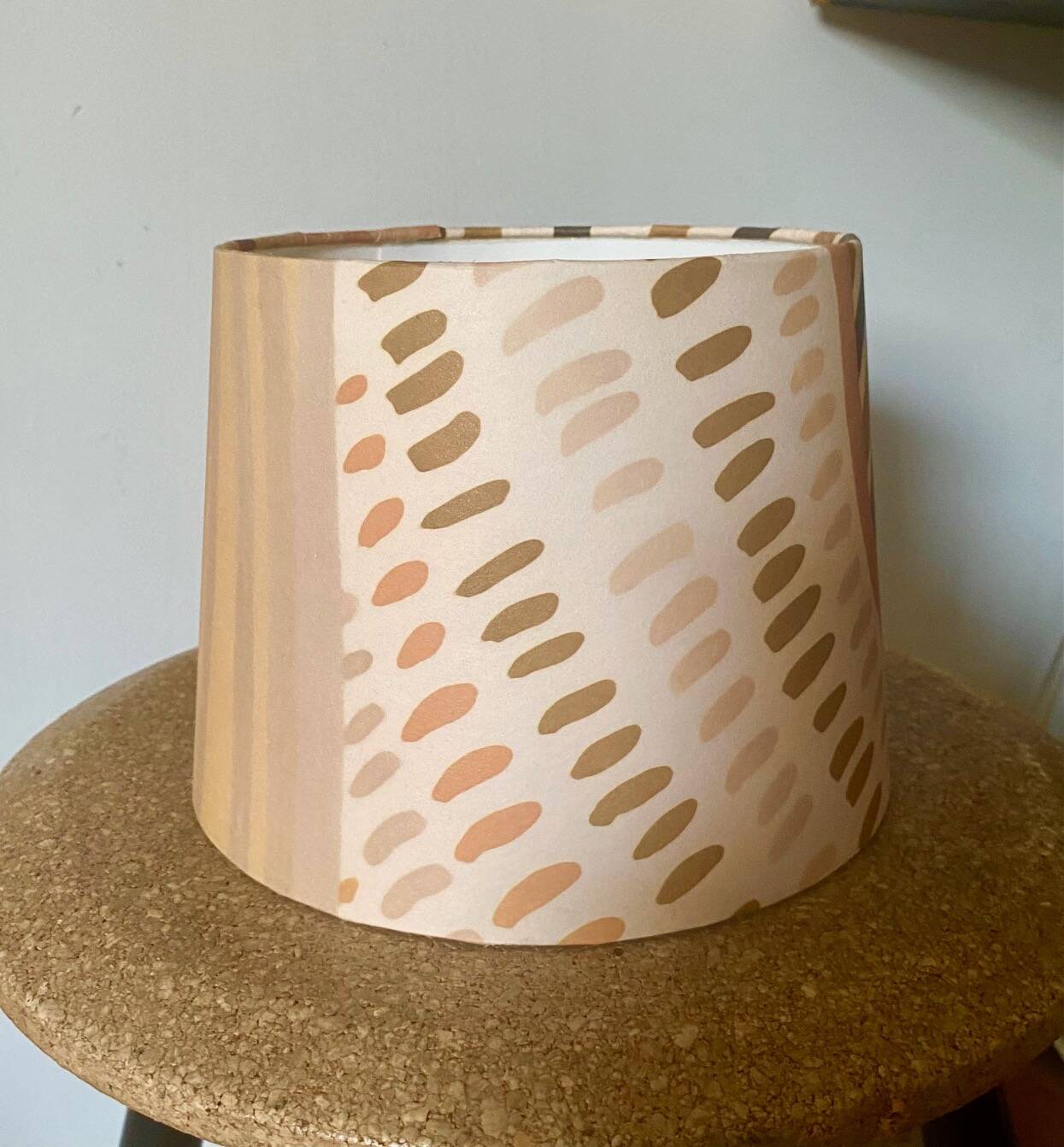 Vintage solid wood lamp - 1970s/1980s - handmade lampshade