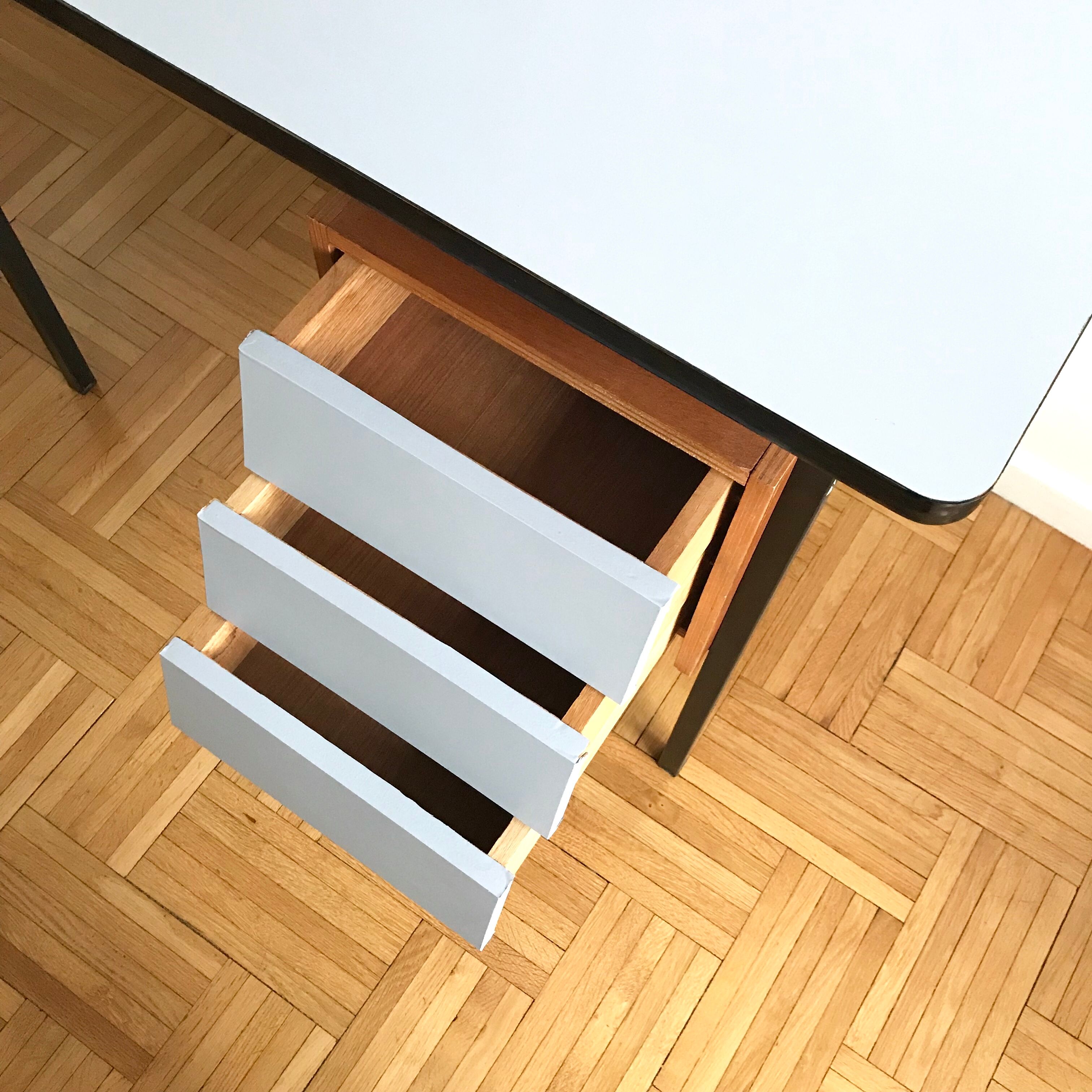 Office vintage revisited structure metal and box wood