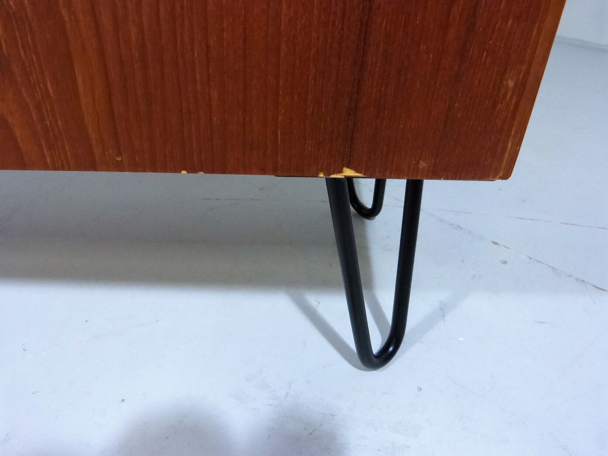 Teak bookcase with hairpin legs by Børge Mogensen for Søborg Møbler Denmark, 1960’s