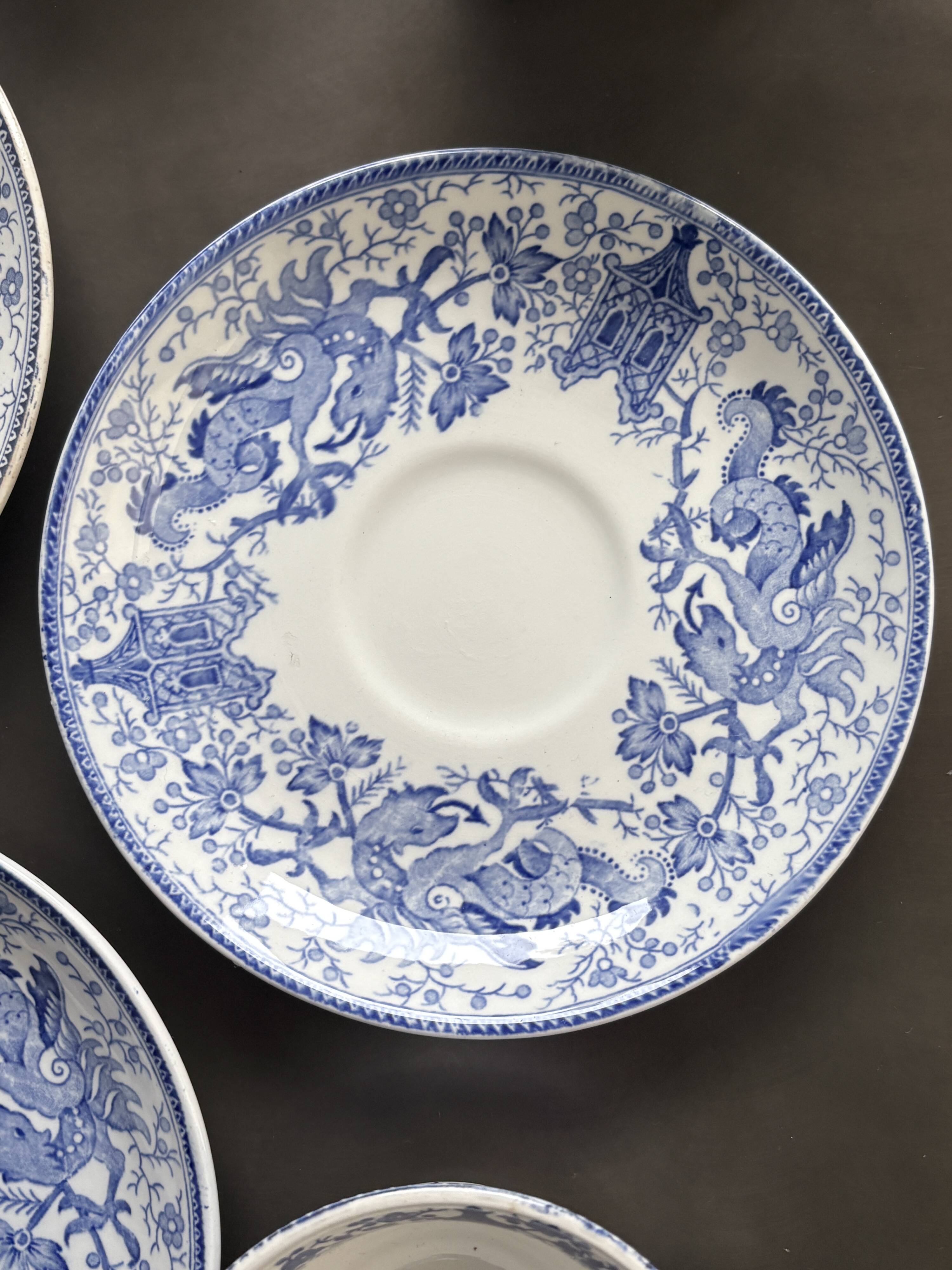 Service Petit-Déjeuner Boch La Louvière – Modèle Dragon Bleu