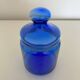 Sucrier en verre bleu