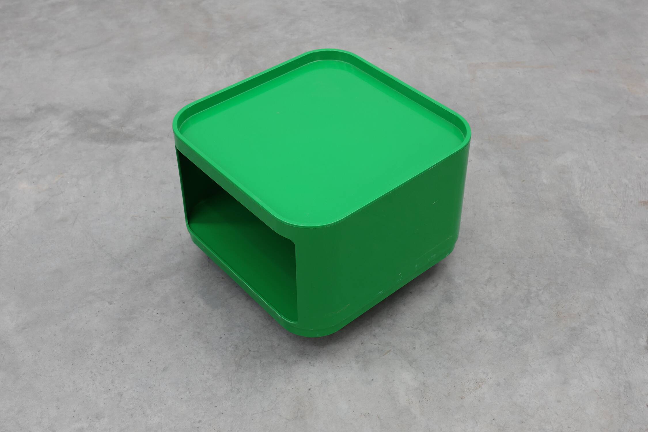 Green storage unit Kartell Model 4970 by Anna Castelli Ferrieri, Italy 1970s.