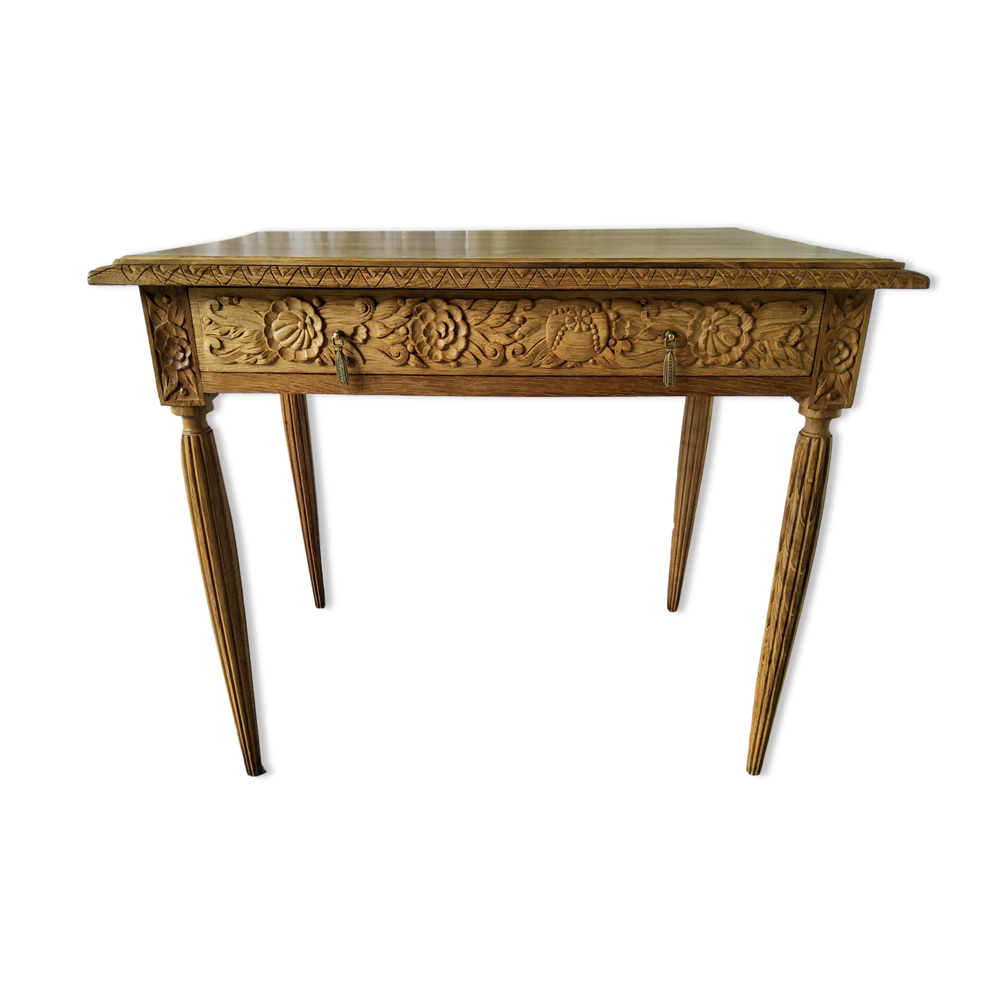 Table or desk