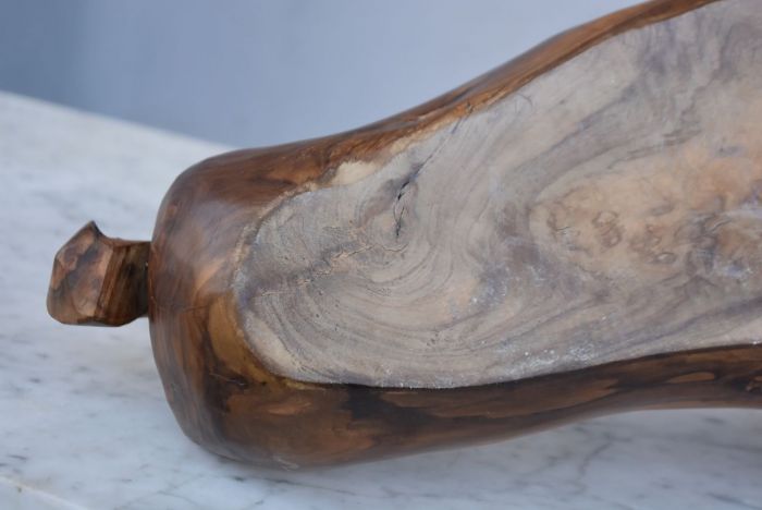 Fruit basket in olive tree sculpture Brutaliste