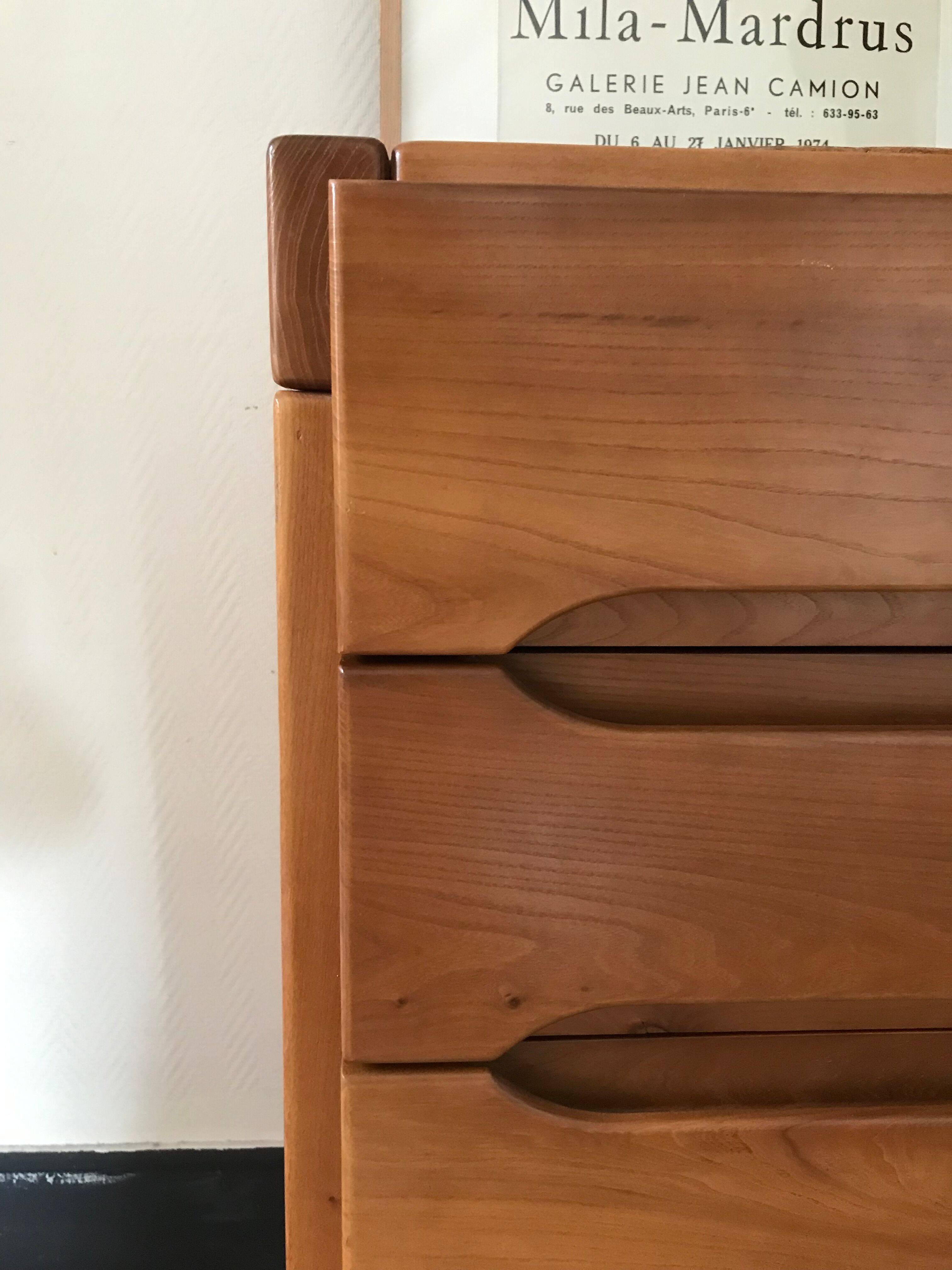 Commode en orme massif Maison Regain