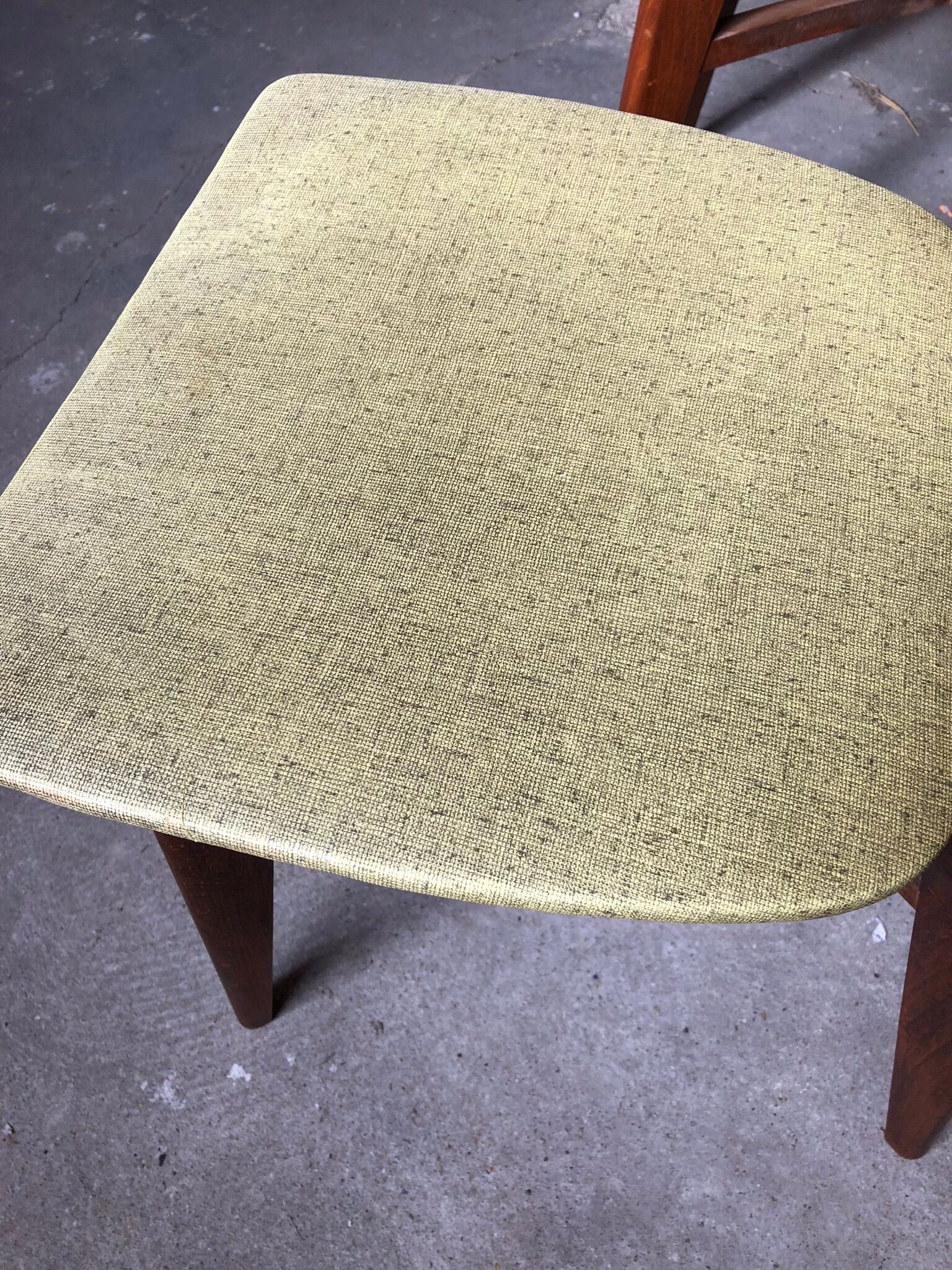 Set of 6 vintage 50s chairs