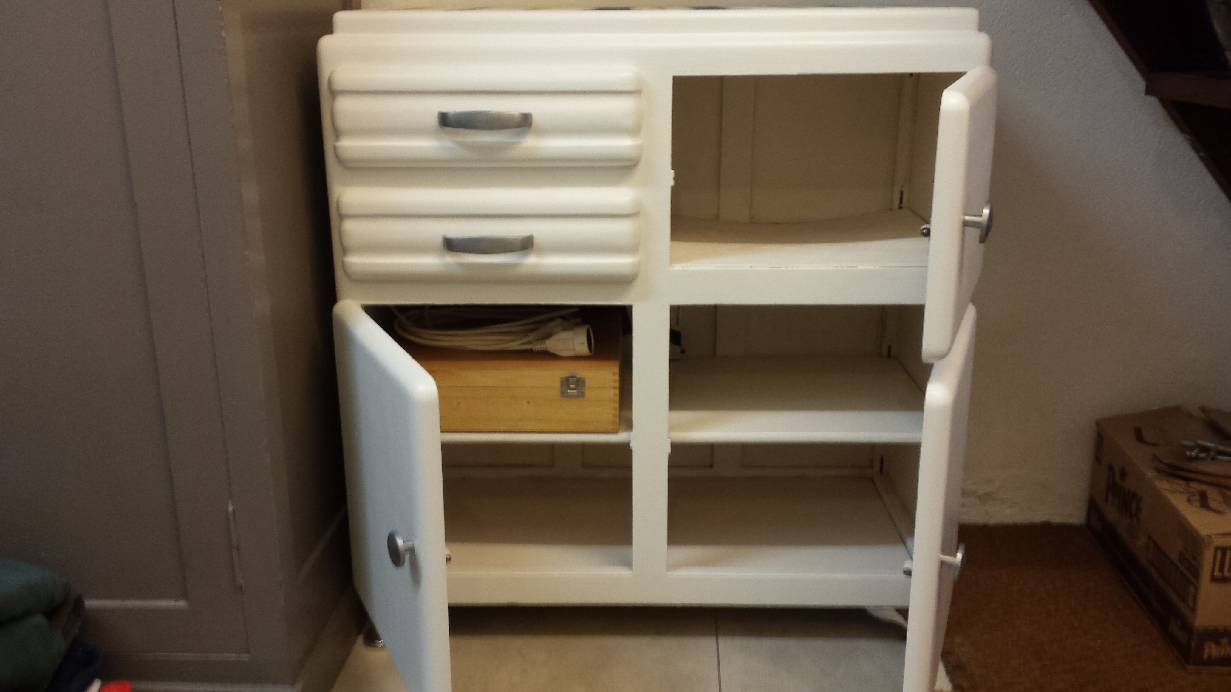 white Mado low buffet