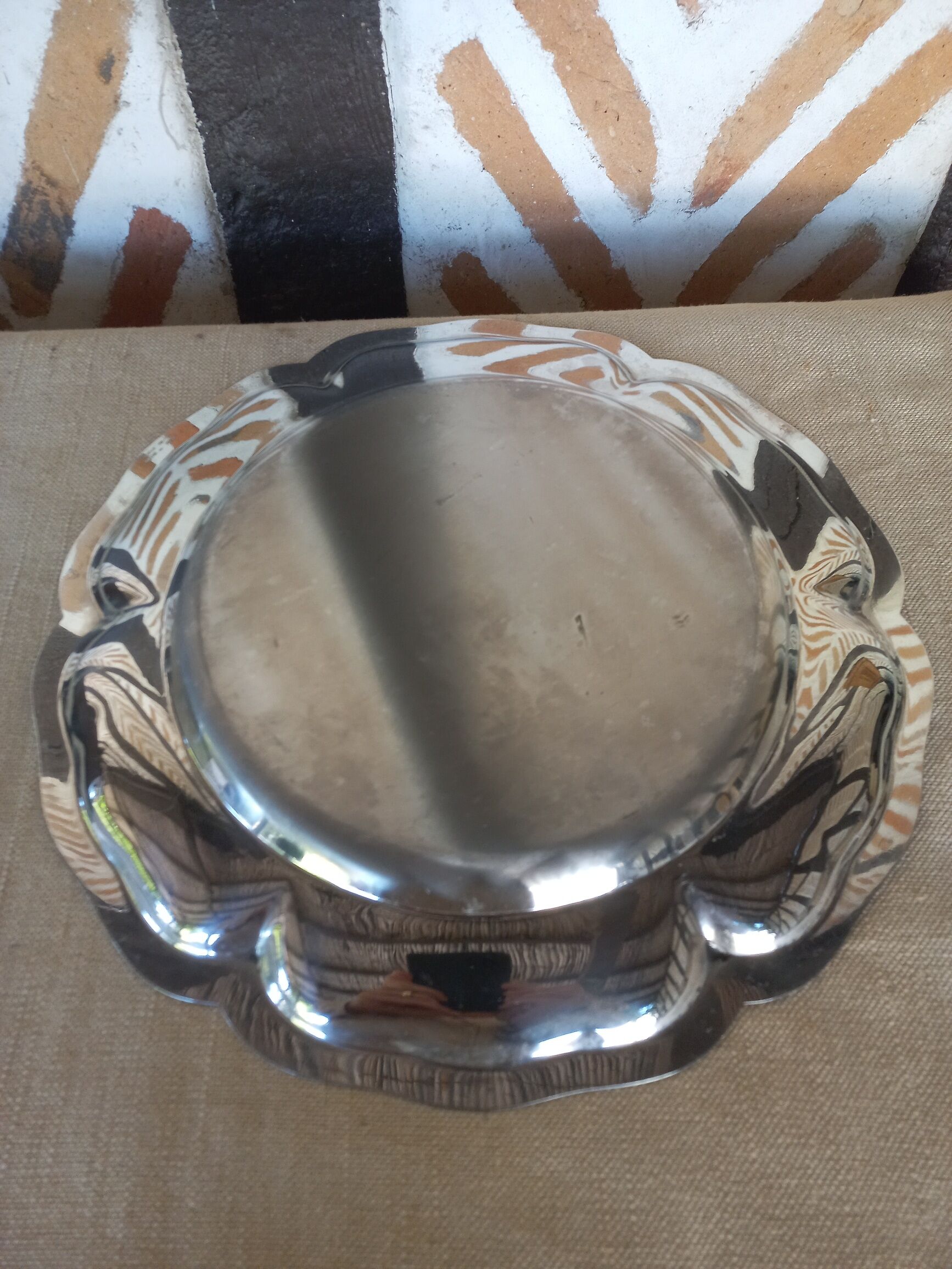 Round stainless steel serving dish