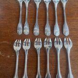 8 Silver-Plated Oyster Forks Shell Pattern Christofle