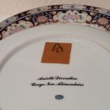 Set of 2 decorative plates Japanese peacock decoration with chrysanthemums