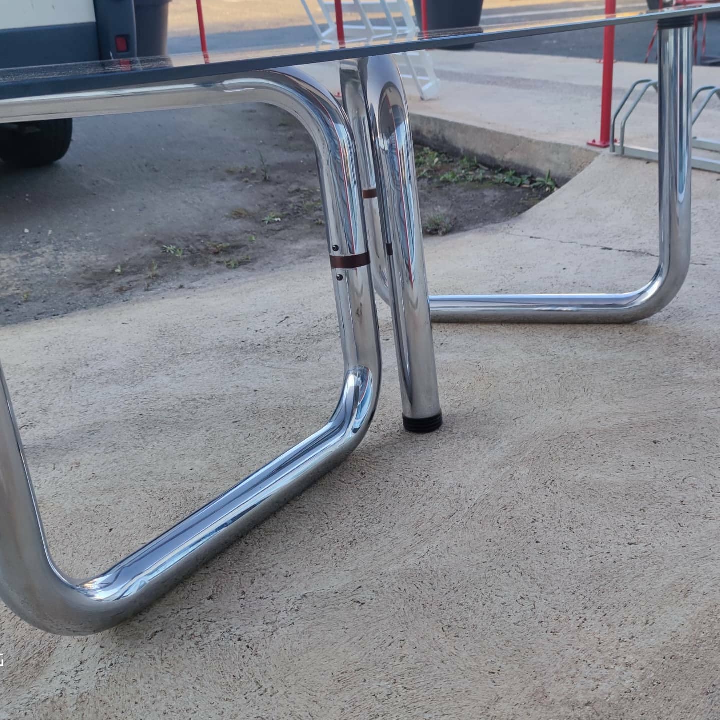 Table on top of glass and base in chromed metal around 1970 modular