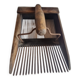Old Blueberry Comb