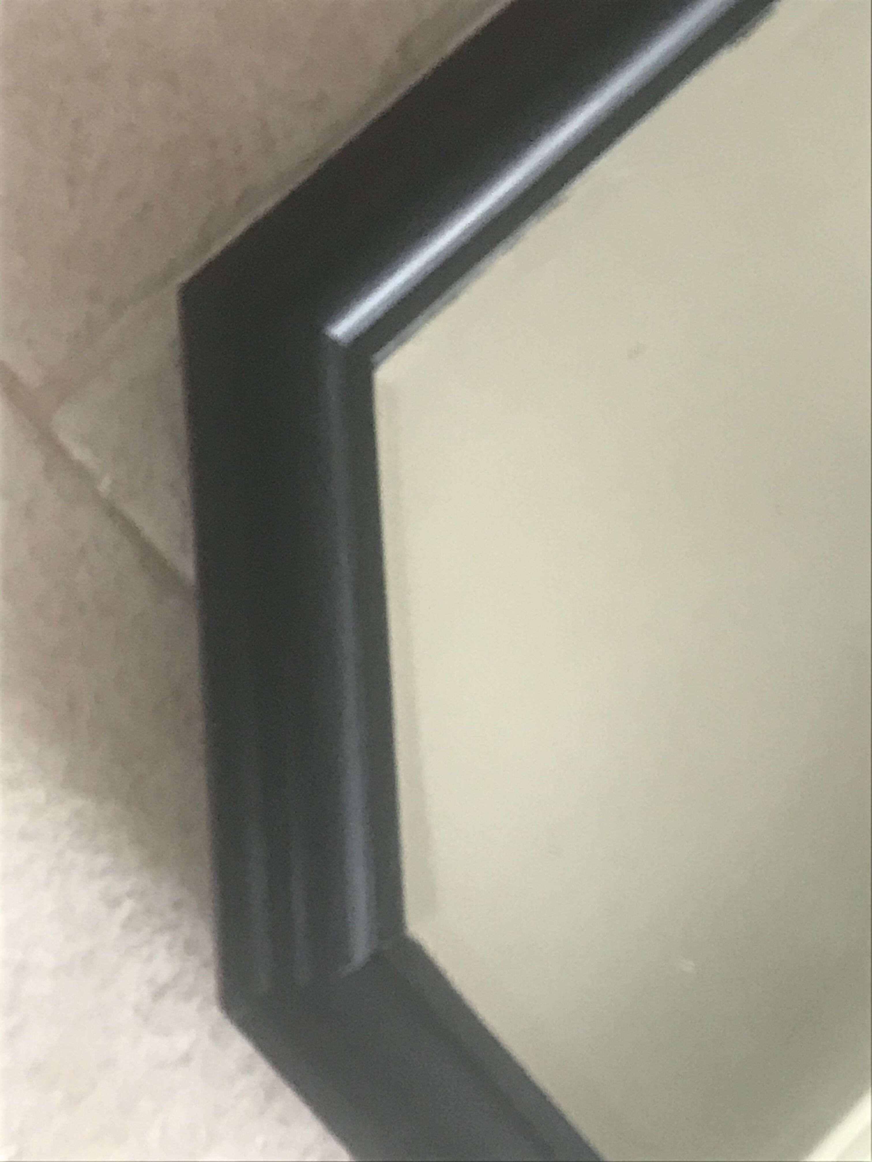 Bevelled mirror 80x68cm