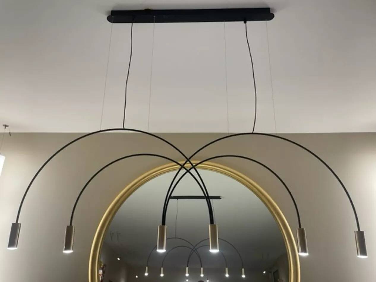 Pendant lamp with metal body and integrated dimmable LED