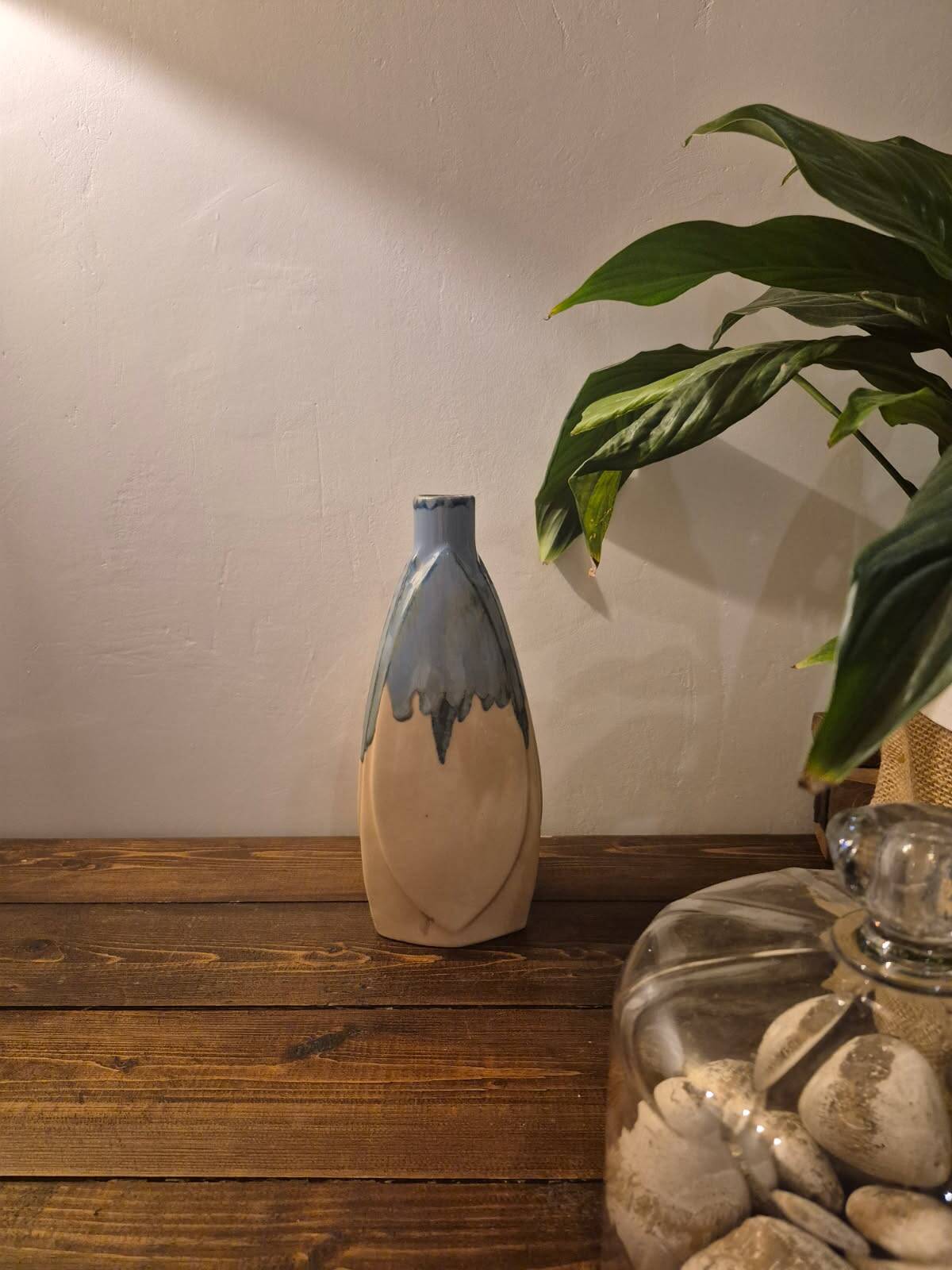 Cazanov stoneware vase