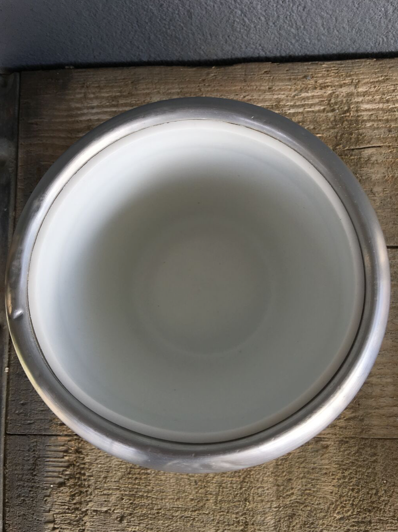 Ice bucket pear circa 1970