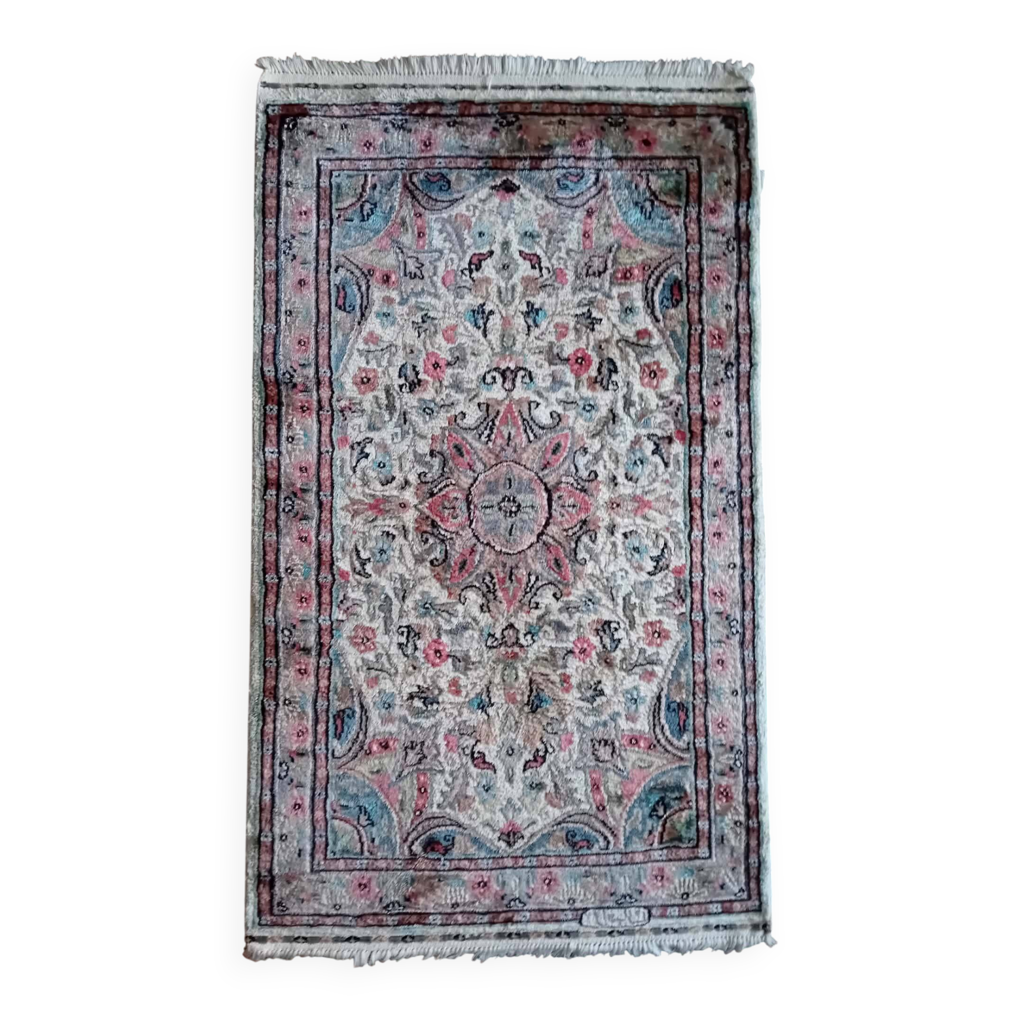Handmade Pakistani wool and silk rug 124x77cm