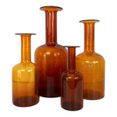 Lot de 4 vases Gulvvase ambre par Otto Brauer, Holmegaard, Danemark 1960