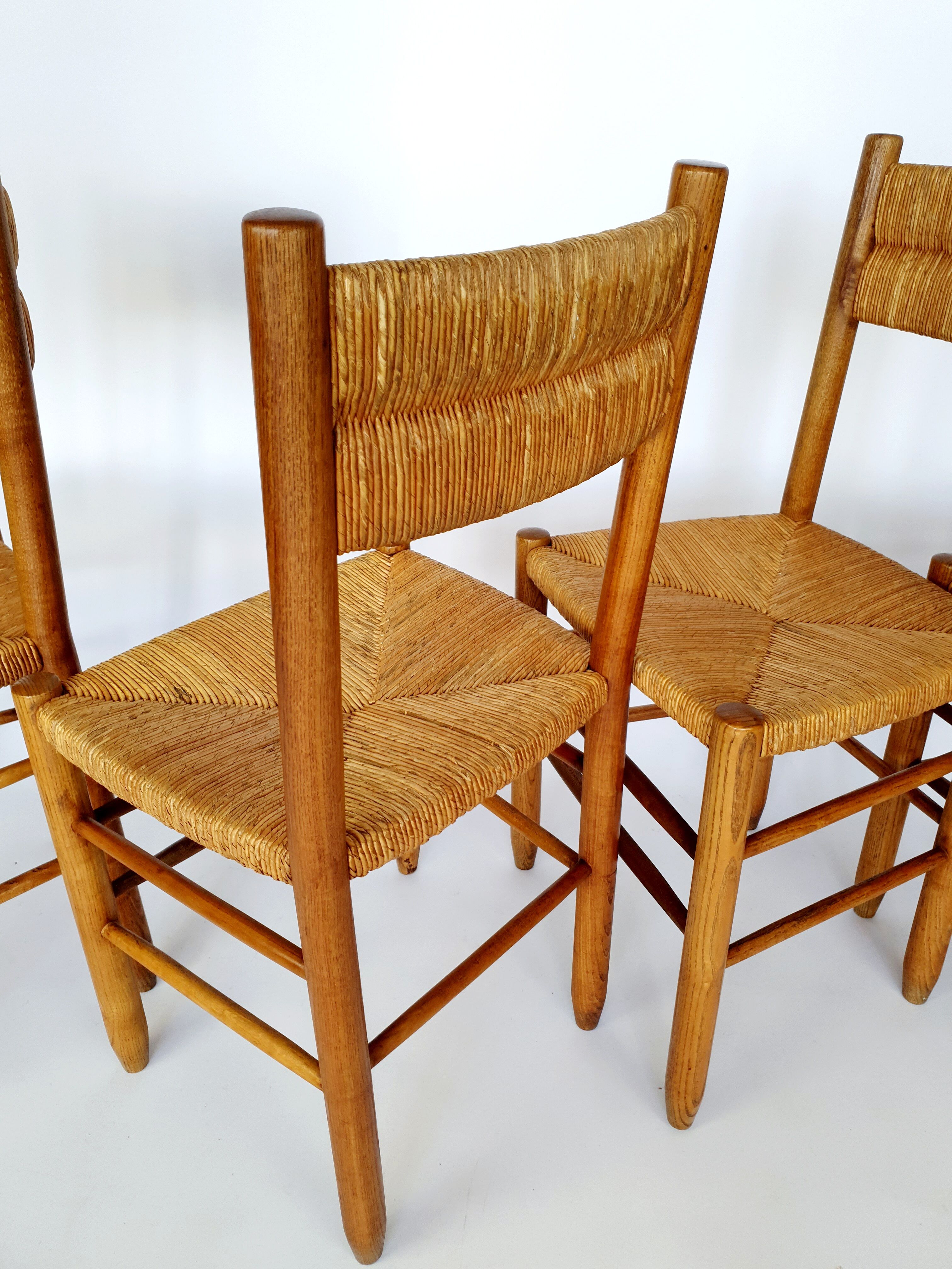 Set of 4 antique chairs, seats and mulched backrests