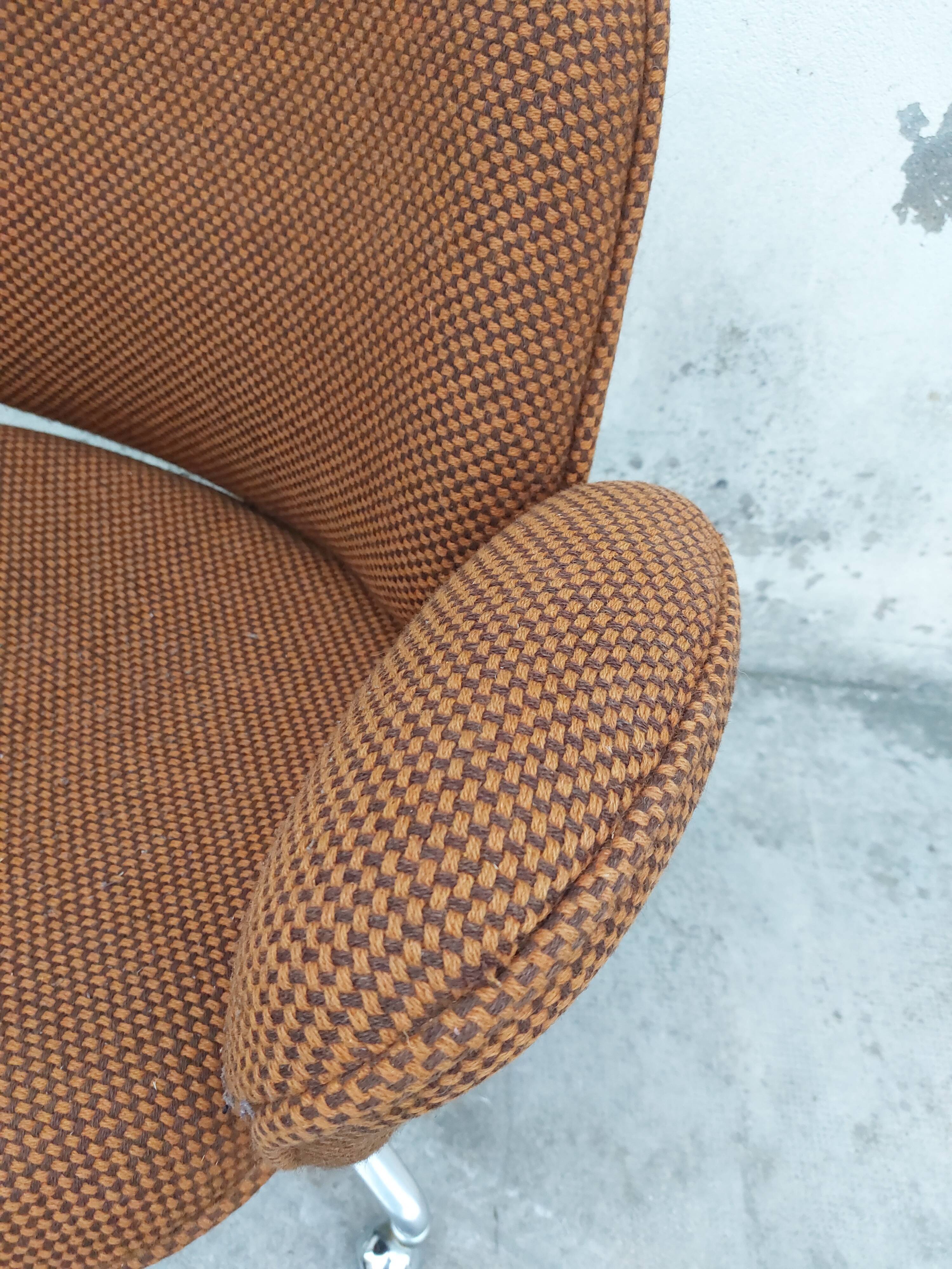 Office armchair design year 80