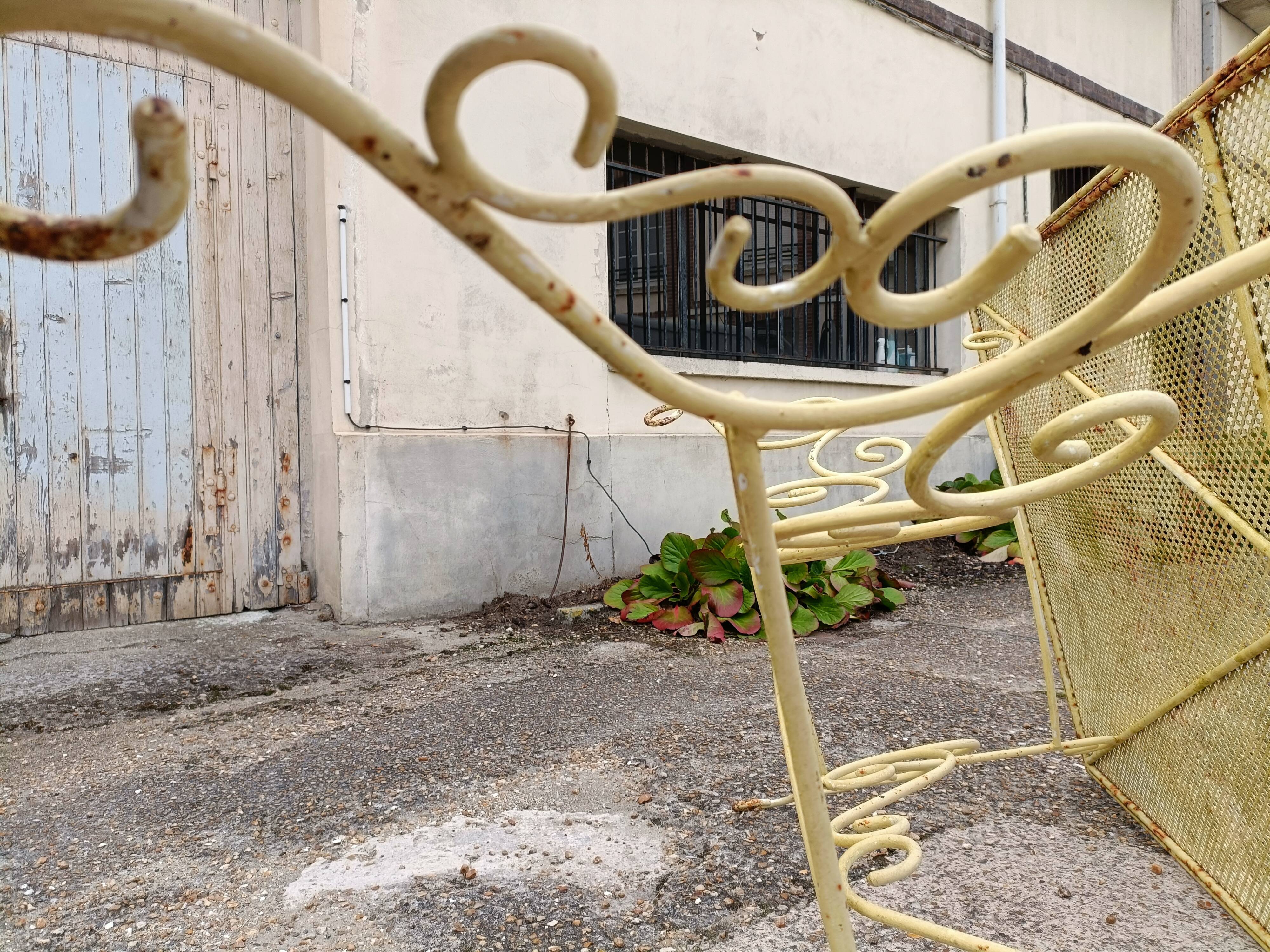 Wrought iron garden table full old garden furniture