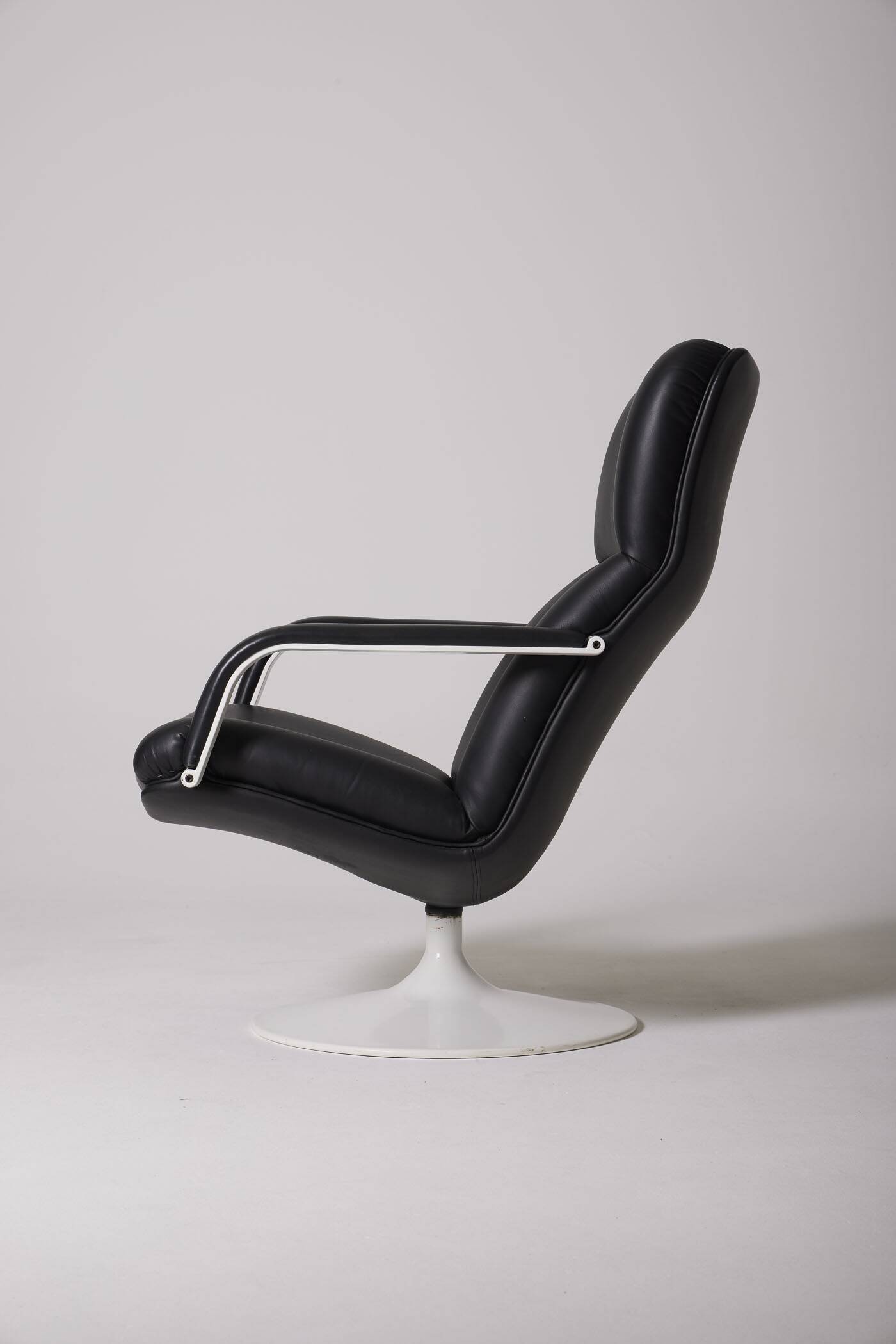 Geoffrey Harcourt black leather armchair