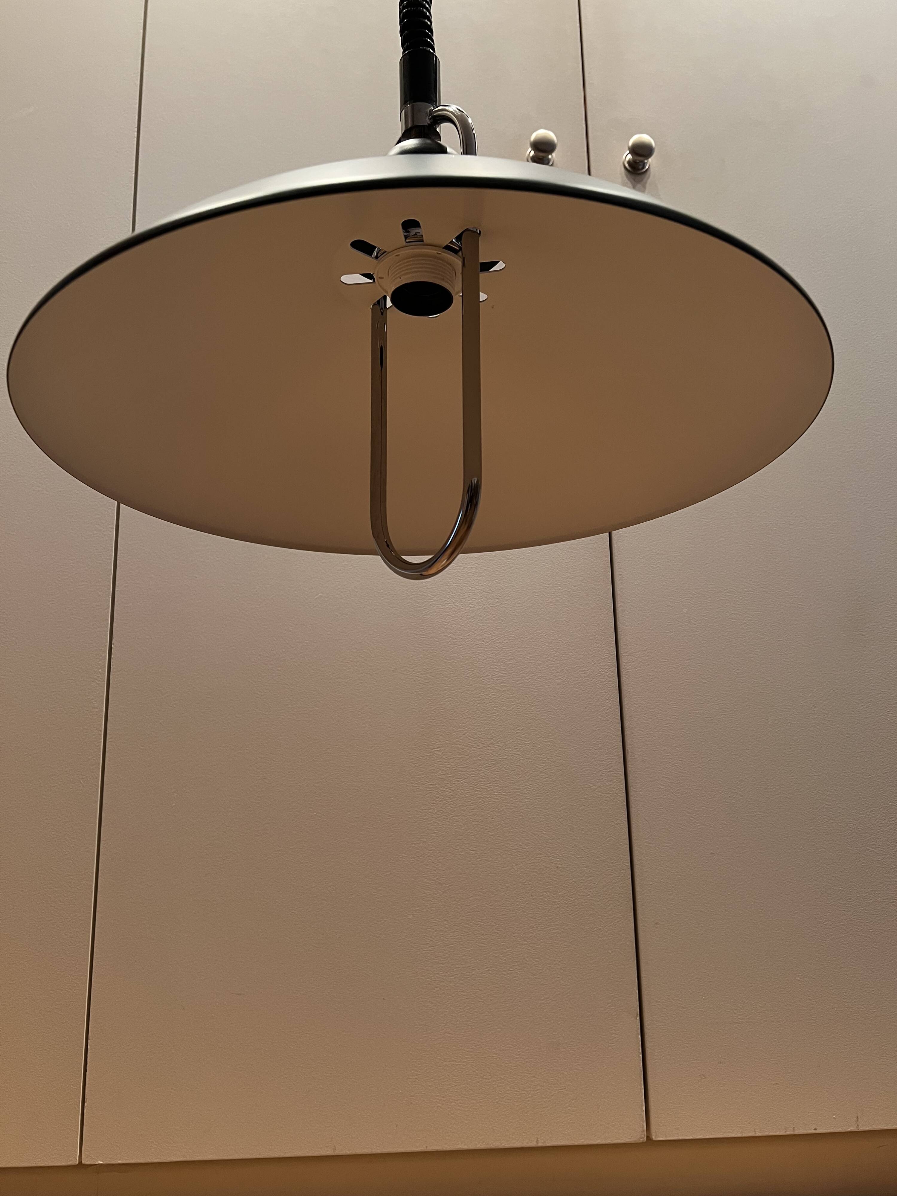 Suspension noire 43cm marque Belid réglable